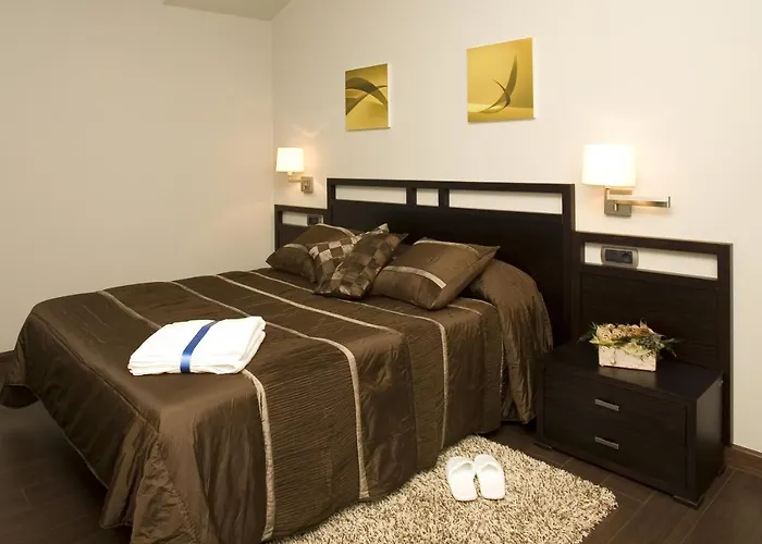 Apartamentos Viavelez